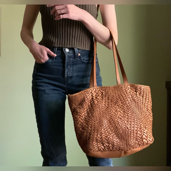 Vintage Woven Leather Purse, Perfectly Distressed and Well-Worn - Picture 14 of 14